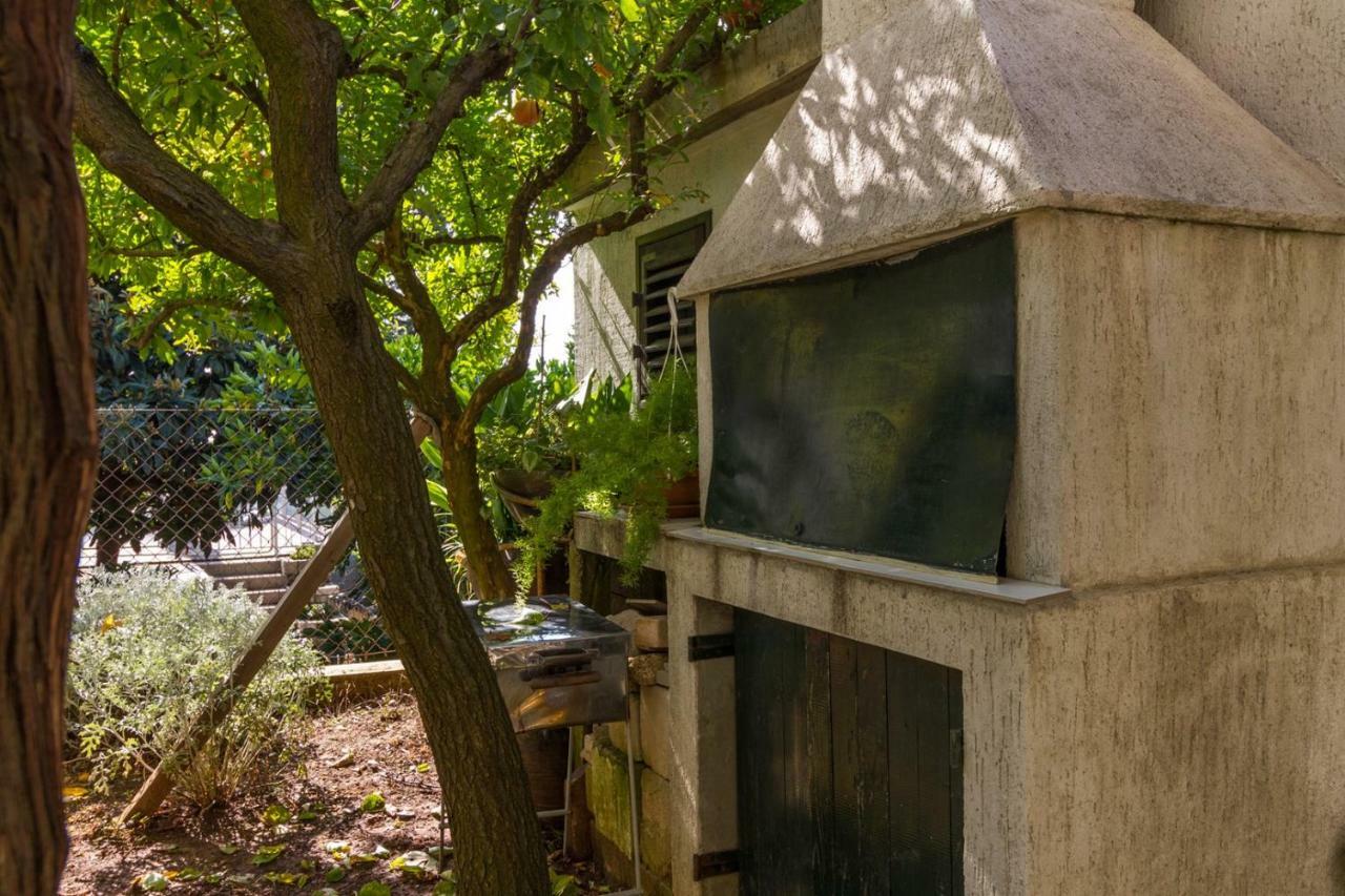 Apartments Perka Near Beach Pula Exterior photo