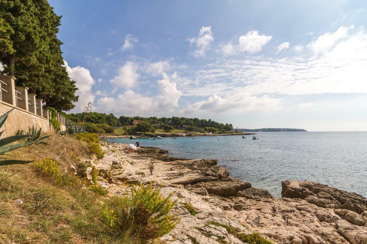 Apartments Perka Near Beach Pula Exterior photo
